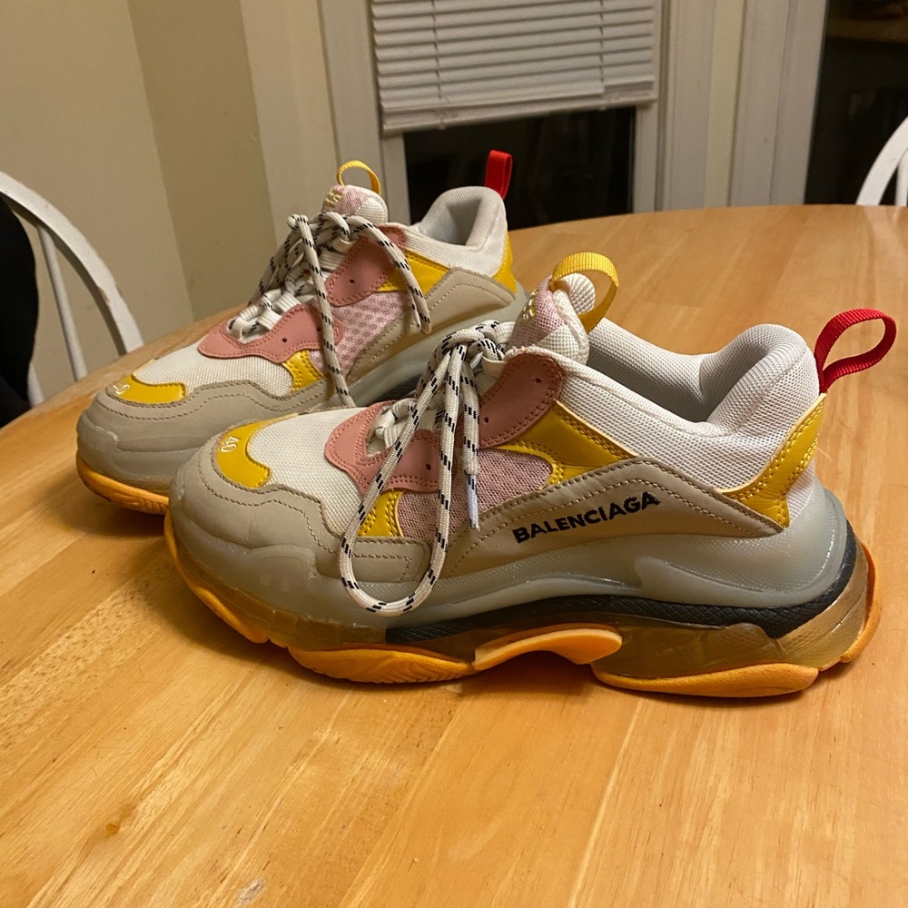 BALENCIAGA TRIPLE S SIZE 40 EU/9 US - PINK, YELLOW, WHITE